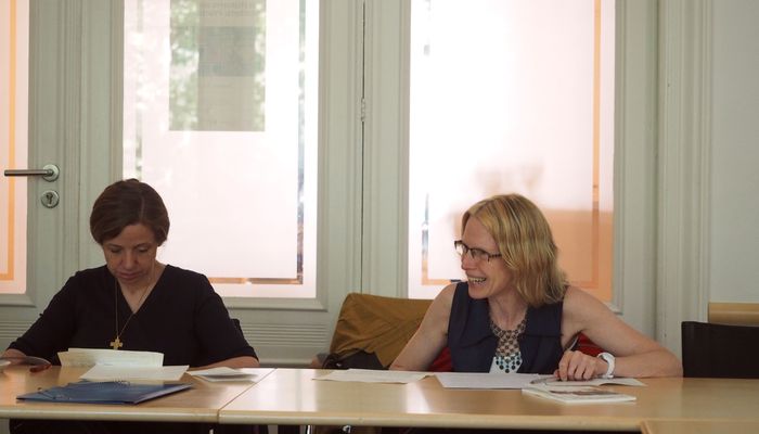 Margrit Pernau and Laura Otis. (photo: Pilar Caballero Álvarez)