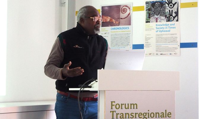 PhD presentation by Bernard Akouete (IRES-RDEC, Lomé) on “The State of Art Production in Togo”. (photo: Pilar Caballero Álvarez)