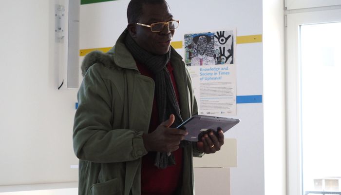 Adama Tomé (Université de Koudougou) on “The Eco-System of Art History Research in Burkina Faso”. (photo: Pilar Caballero Álvarez)