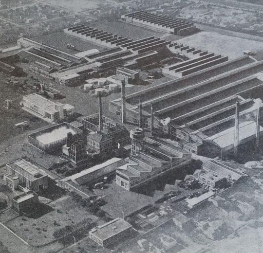 Fig. 1: Establecimientos Metalúrgicos Santa Rosa airview, La Matanza, Argentina, 1960. Source: Cóndor Steelcable Brochure, ©Establecimientos Metalúrgicos Santa Rosa.